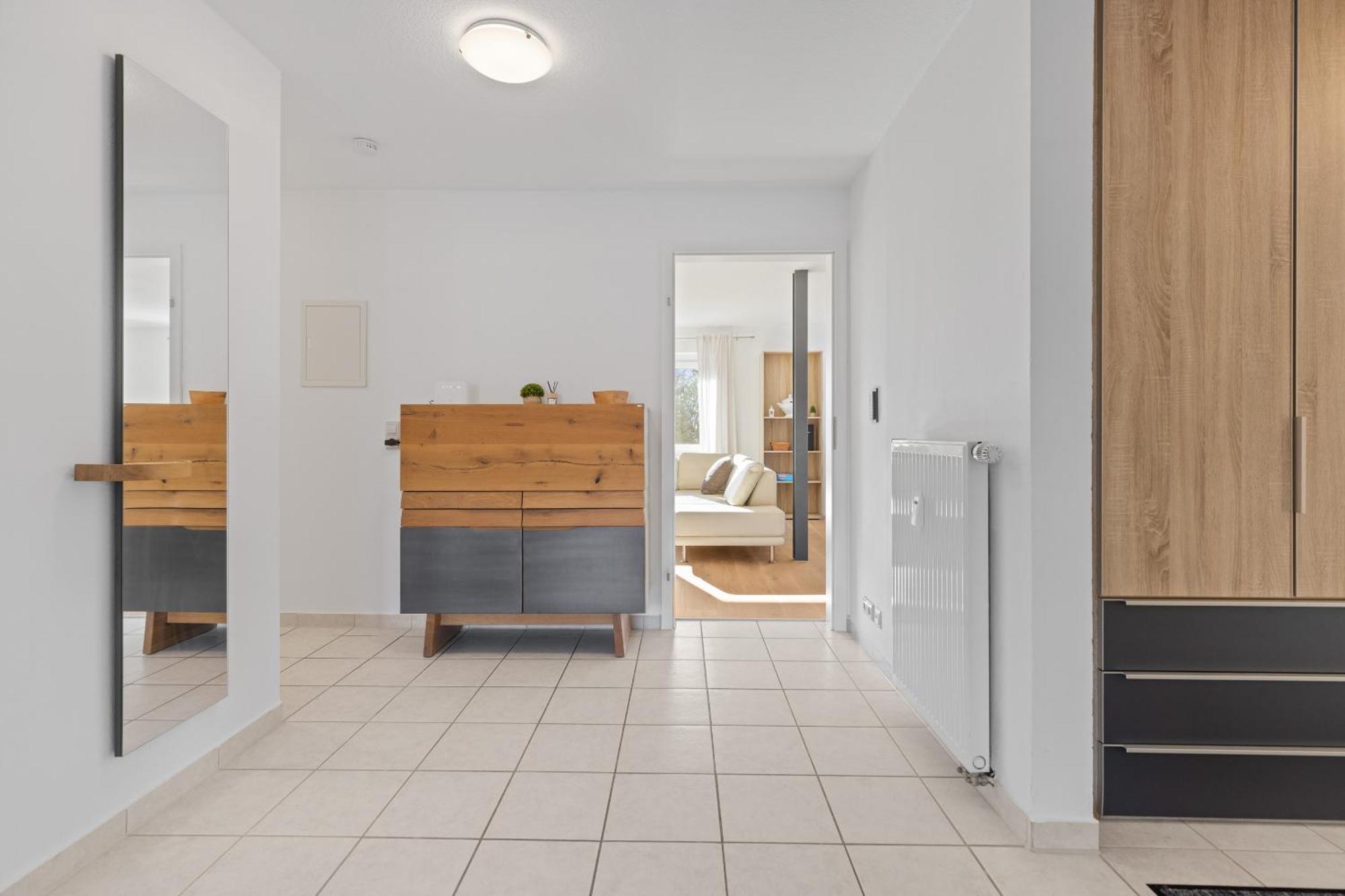 Apartment Goldcream - Modern - Netflix - Free Parking Guenzburg